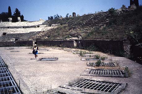 arena at Pozzuloi